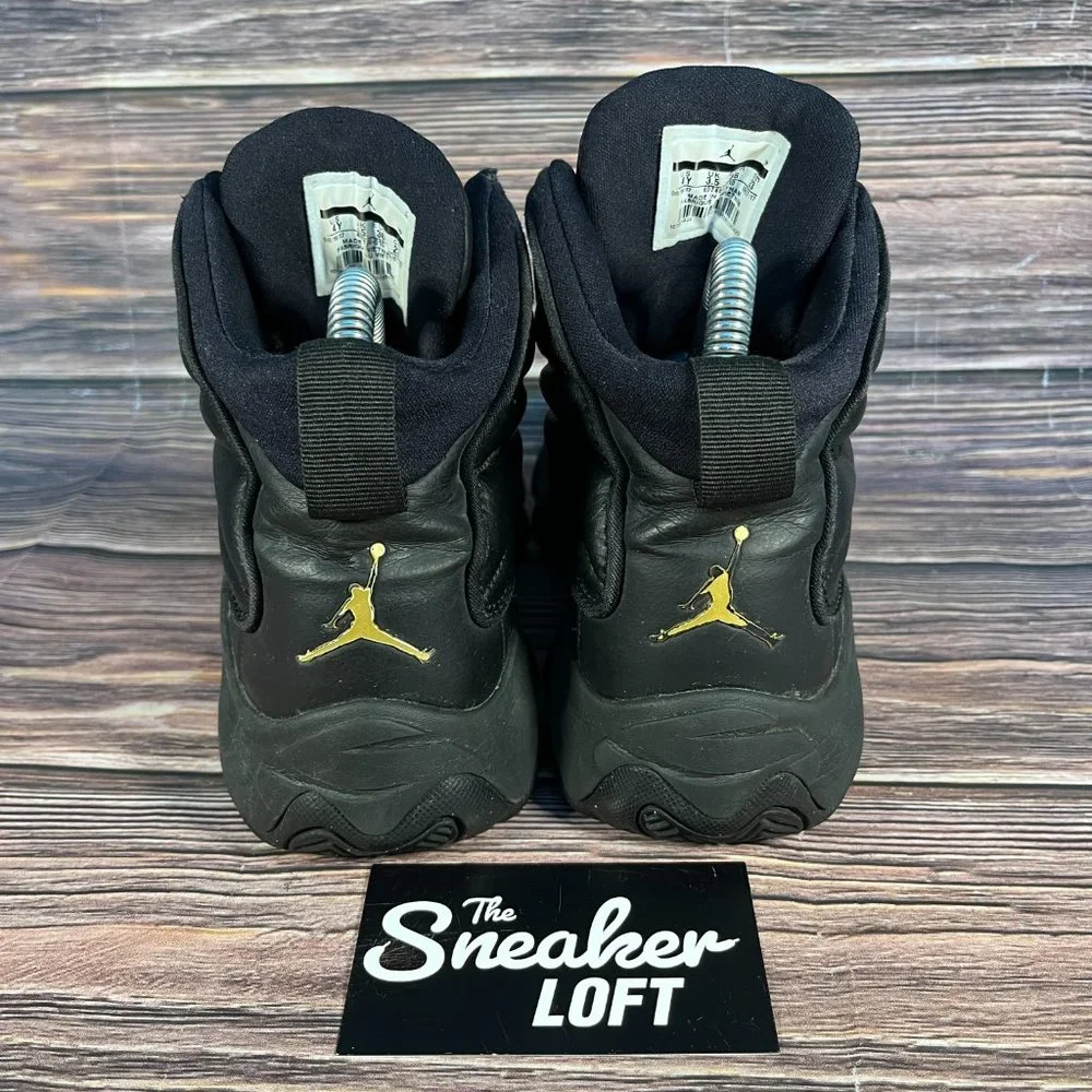 Jordan‎ Pro Strong Youth Basketball Black Shoes